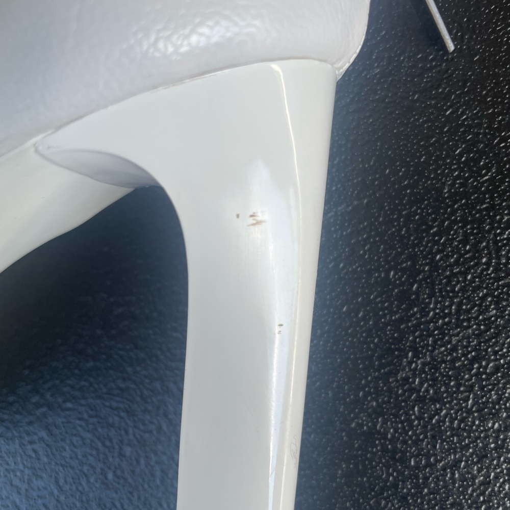 Karl Lagerfeld White Crystal-Embellished Peep-Toe Ankle Boots - Picture 5 of 8